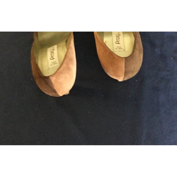 Vintage Italian Proxy Suede Heels - Picture 6 of 16
